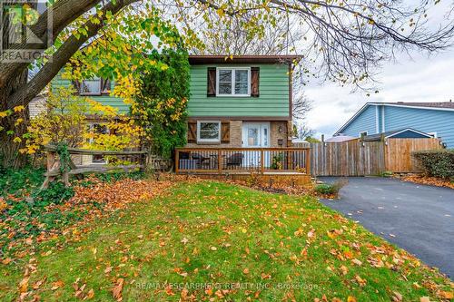 38 Golden Orchard Drive, Hamilton, ON - Outdoor