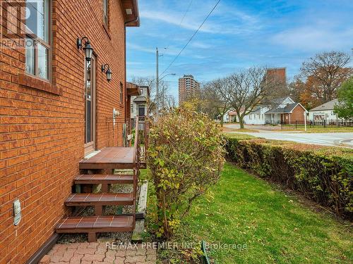 58 Harding Avenue, Toronto, ON - Outdoor