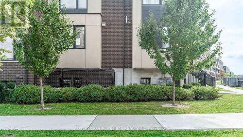 1 - 161 Frederick Tisdale Drive, Toronto, ON - Outdoor