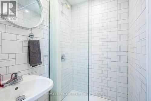 62 Garnet Avenue, Toronto, ON - Indoor Photo Showing Bathroom