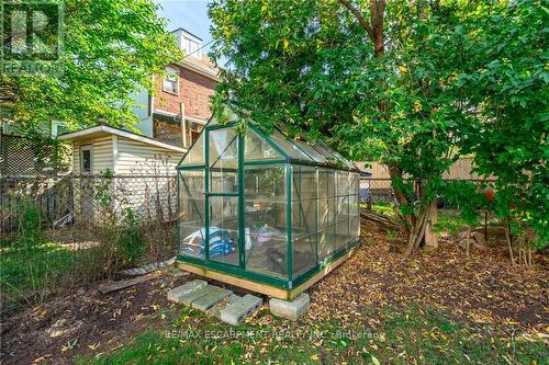 28 Britannia Avenue, Hamilton, ON - Outdoor