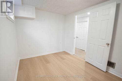 223 Bel Air Avenue, Hamilton, ON - Indoor Photo Showing Other Room