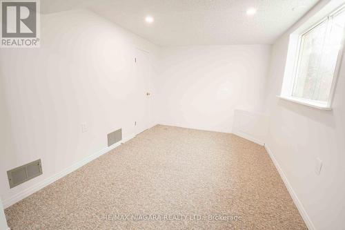 223 Bel Air Avenue, Hamilton, ON - Indoor Photo Showing Other Room