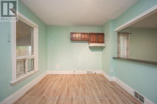 204 Sherman Avenue, Hamilton, ON - Indoor Photo Showing Other Room