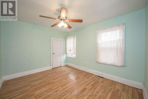 204 Sherman Avenue, Hamilton, ON - Indoor Photo Showing Other Room