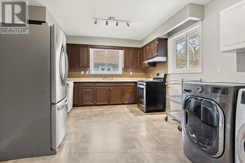 733 Victory Drive, Pickering, ON - Indoor Photo Showing Laundry Room