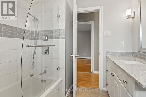 733 Victory Drive, Pickering, ON - Indoor Photo Showing Bathroom