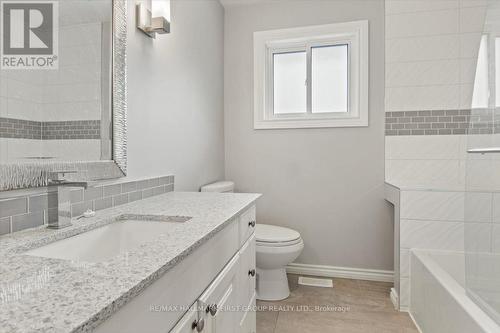 733 Victory Drive, Pickering, ON - Indoor Photo Showing Bathroom