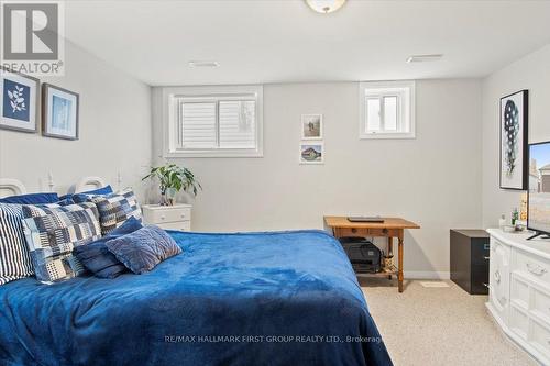 733 Victory Drive, Pickering, ON - Indoor Photo Showing Bedroom