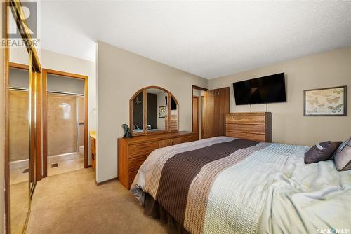 2719 Goodfellow Road, Regina, SK - Indoor Photo Showing Bedroom