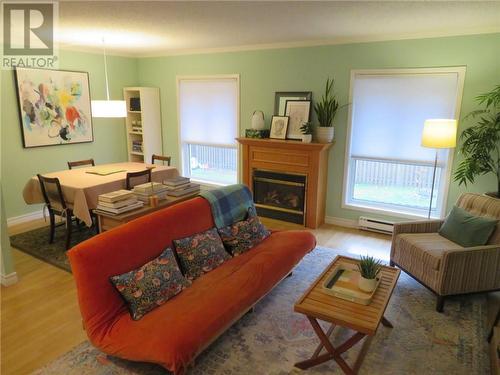 2365 Grenoble Street Unit# 49, Sudbury, ON - Indoor Photo Showing Living Room With Fireplace