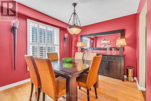 8 - 336 Queen Street S, Mississauga, ON - Indoor Photo Showing Dining Room