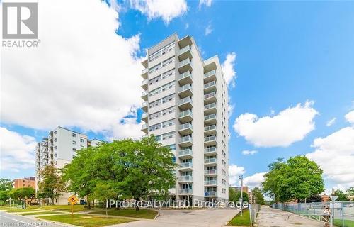 204 - 2345 Confederation Parkway, Mississauga, ON - Outdoor With Facade