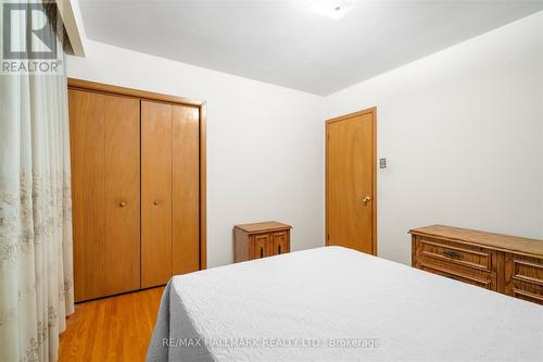 13 Hawthorne Road, Toronto, ON - Indoor Photo Showing Bedroom