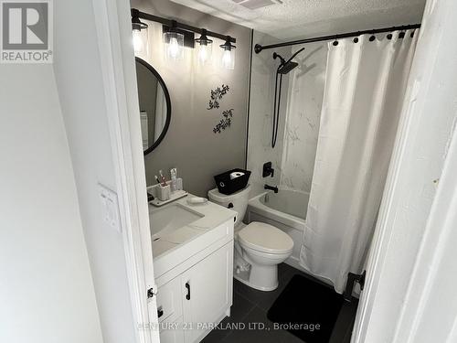 2810 - 5 Massey Square, Toronto, ON - Indoor Photo Showing Bathroom