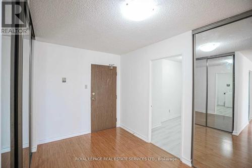 1004 - 1 Reidmount Avenue, Toronto, ON - Indoor Photo Showing Other Room