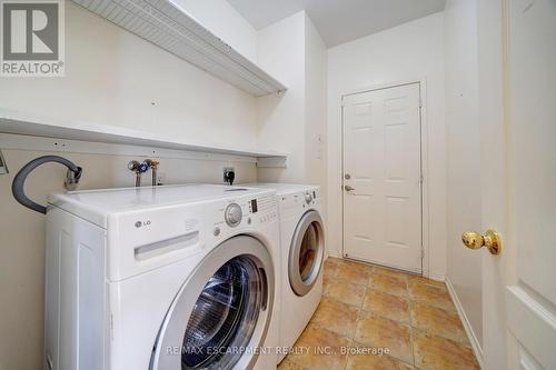 31 Peacock Crescent, Ajax, ON - Indoor Photo Showing Laundry Room