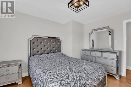 143 Luxury Avenue, Bradford West Gwillimbury, ON - Indoor Photo Showing Bedroom