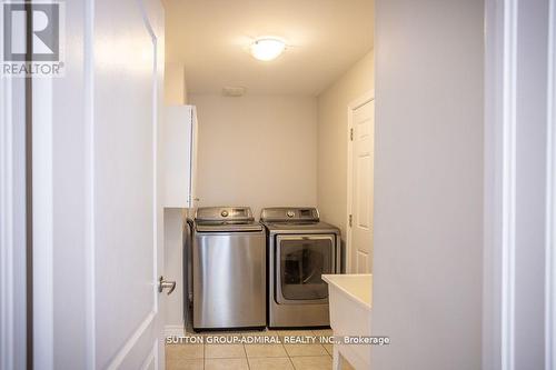 2045 Allison Street, Innisfil, ON - Indoor Photo Showing Laundry Room