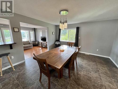 4842 Ten Mile Lake Road, Quesnel, BC - Indoor Photo Showing Dining Room