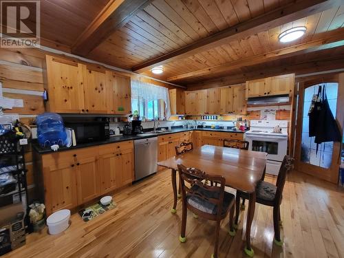 2301 Kersley-Dale Landing Road, Quesnel, BC - Indoor