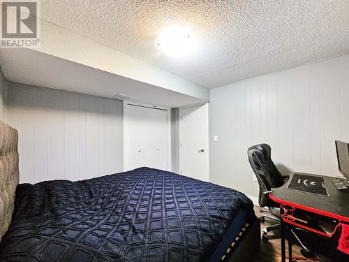 2134 Pine Street, Prince George, BC - Indoor Photo Showing Bedroom