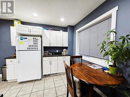 2134 Pine Street, Prince George, BC - Indoor Photo Showing Kitchen