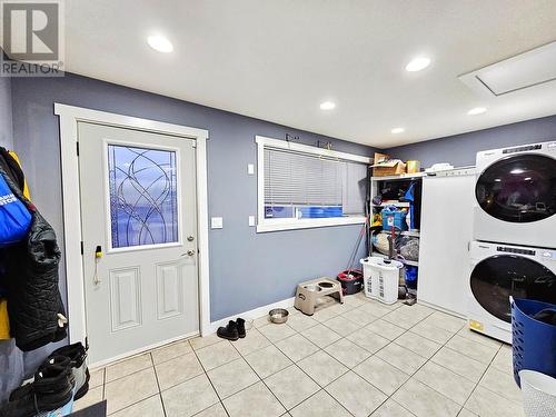 2134 Pine Street, Prince George, BC - Indoor Photo Showing Laundry Room