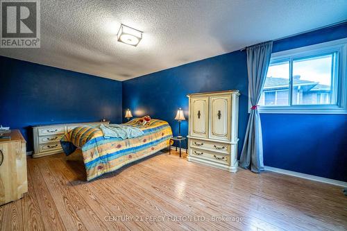 398 Cundles Road W, Barrie, ON - Indoor Photo Showing Bedroom