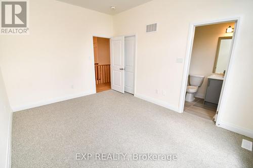 56 Bearberry Road, Springwater, ON - Indoor Photo Showing Other Room