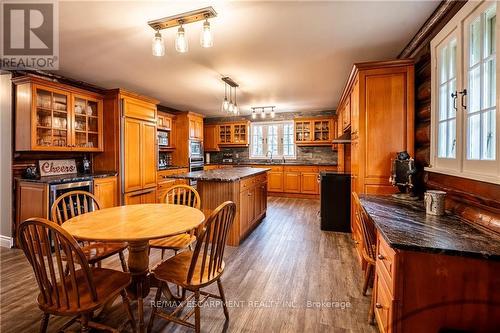 1 Kerr Crescent, Mcgarry, ON - Indoor Photo Showing Dining Room