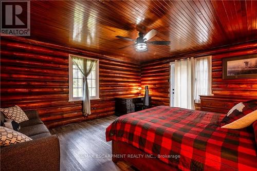 1 Kerr Crescent, Mcgarry, ON - Indoor Photo Showing Bedroom