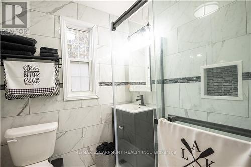 1 Kerr Crescent, Mcgarry, ON - Indoor Photo Showing Bathroom