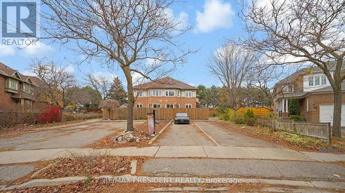 19 Quail Feather Crescent, Brampton, ON - Outdoor