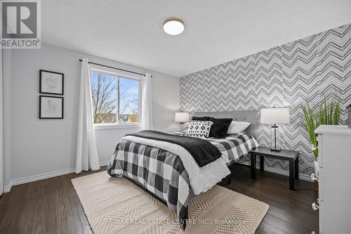 43 Marcy Crescent, Cambridge, ON - Indoor Photo Showing Bedroom