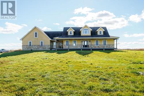 9230 South Chippawa Road, West Lincoln, ON - Outdoor With Deck Patio Veranda