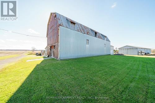 9230 South Chippawa Road, West Lincoln, ON - Outdoor