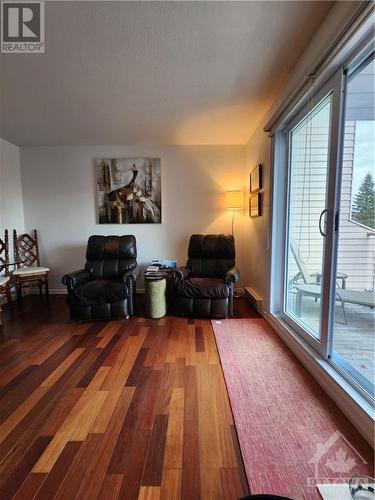 260 Brittany Drive Unit#412, Ottawa, ON - Indoor