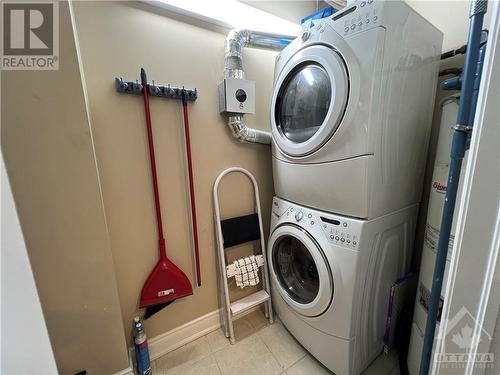 100 Inlet Private Unit#1406, Ottawa, ON - Indoor Photo Showing Laundry Room