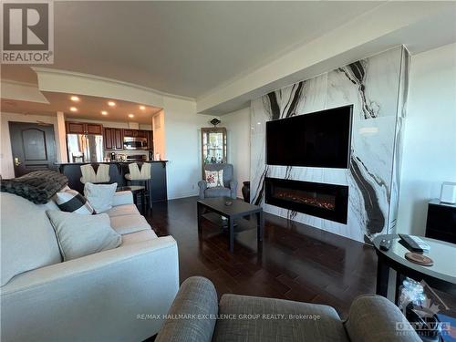 1406 - 100 Inlet, Ottawa, ON - Indoor Photo Showing Living Room