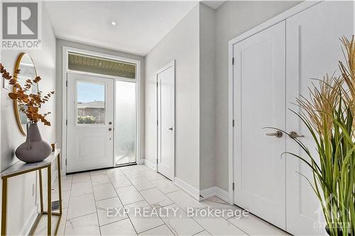 1304 Avenue P Avenue, Ottawa, ON - Indoor Photo Showing Other Room