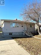 746 Montague STREET  Regina, SK S4T 3G9