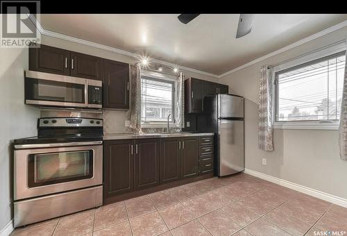 746 Montague Street, Regina, SK - Indoor Photo Showing Kitchen With Stainless Steel Kitchen