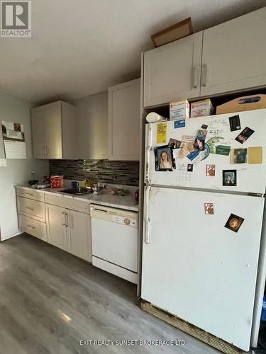 113 Anderson Drive, Kawartha Lakes, ON - Indoor Photo Showing Kitchen