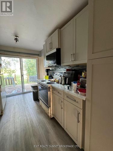 113 Anderson Drive, Kawartha Lakes, ON - Indoor Photo Showing Kitchen