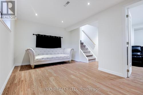 43 Grassington Crescent, Brampton, ON - Indoor Photo Showing Bedroom