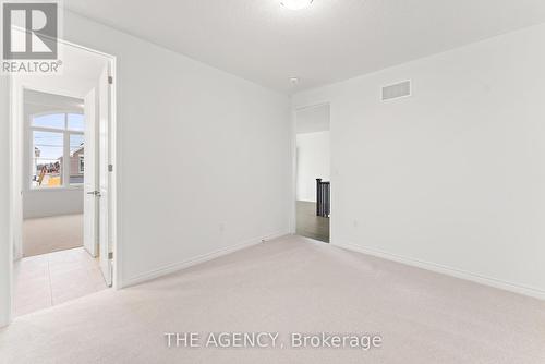 15 Aster Woods Drive, Caledon, ON - Indoor Photo Showing Other Room