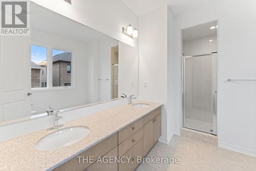 15 Aster Woods Drive, Caledon, ON - Indoor Photo Showing Bathroom