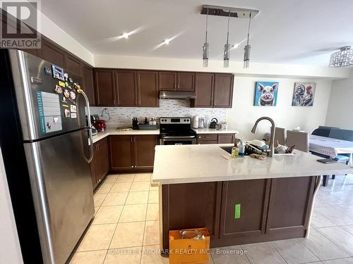 1083 Bur Oak Avenue, Markham, ON - Indoor Photo Showing Kitchen With Double Sink