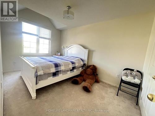 1083 Bur Oak Avenue, Markham, ON - Indoor Photo Showing Bedroom